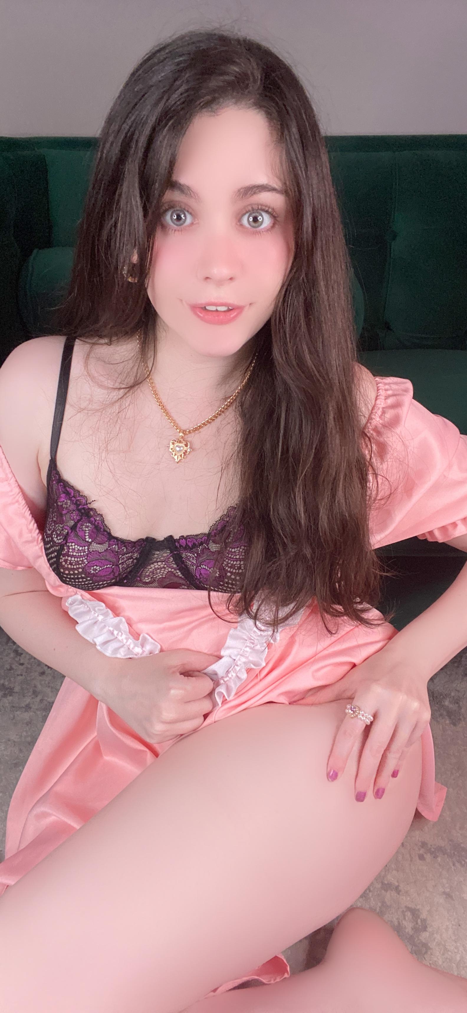 Photo 43 of Adina Luna