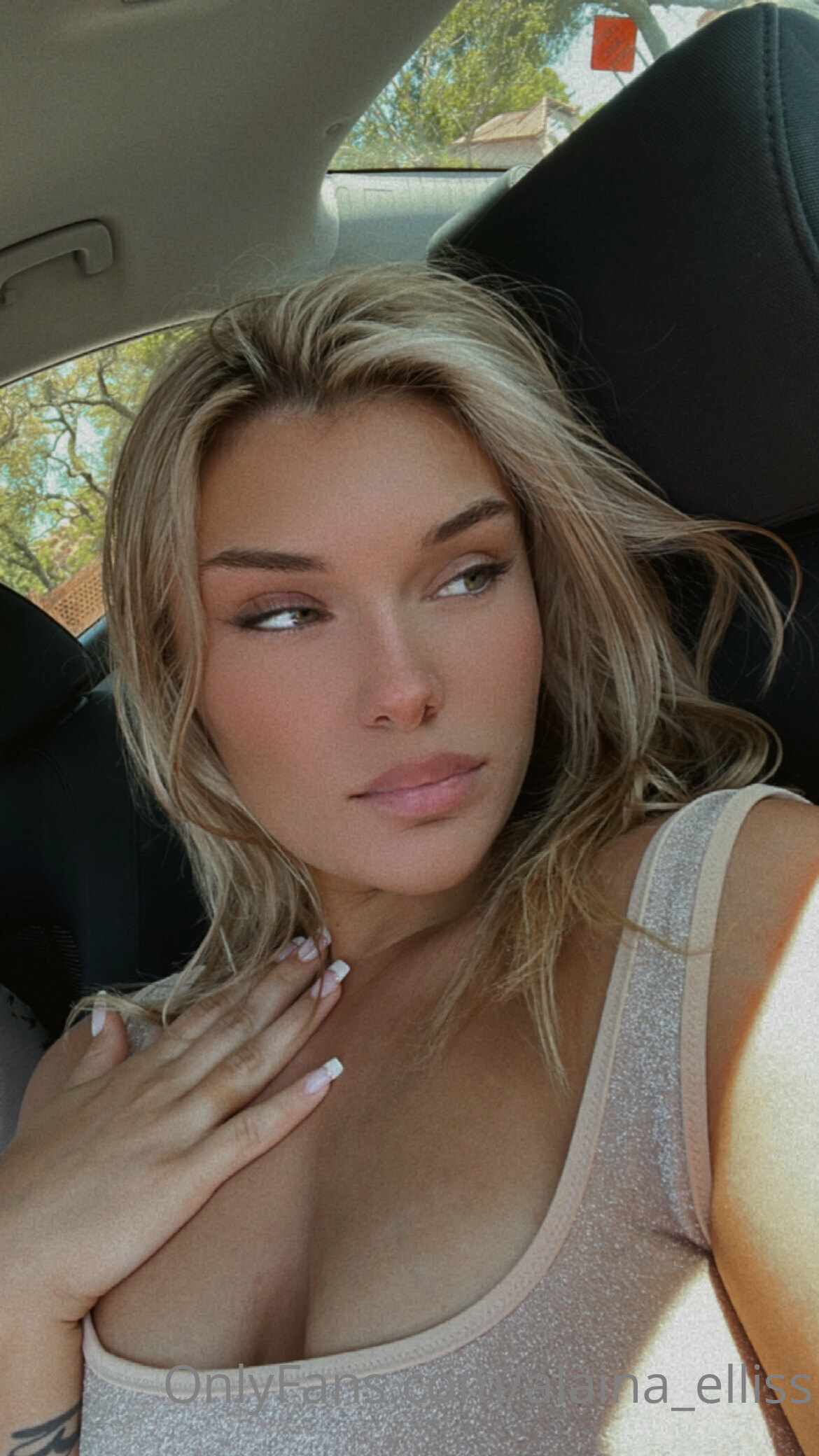Photo 62 of Alaina Elliss