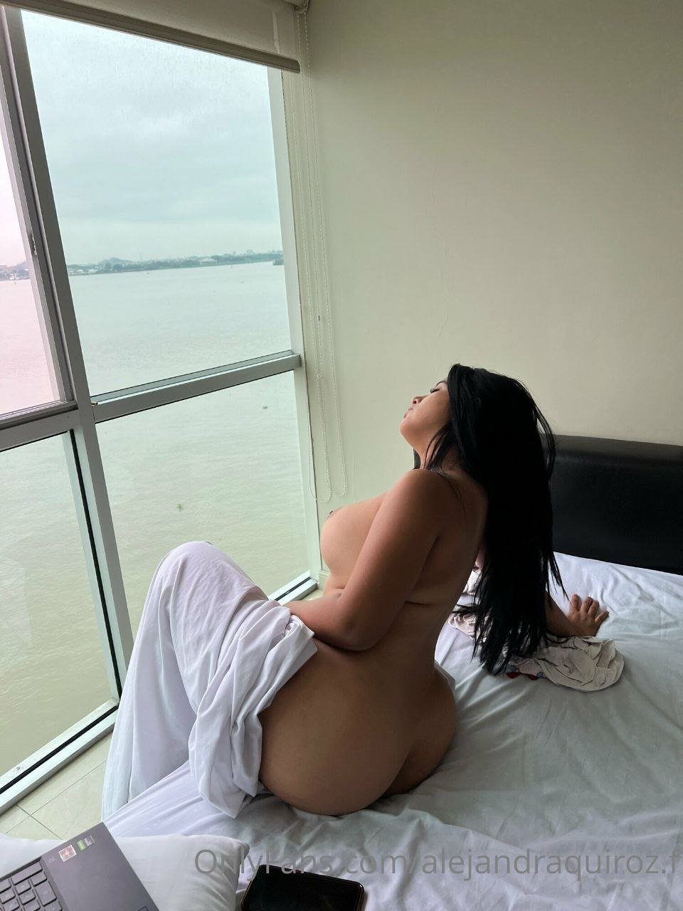Photo 127 of Alejandra Quiroz