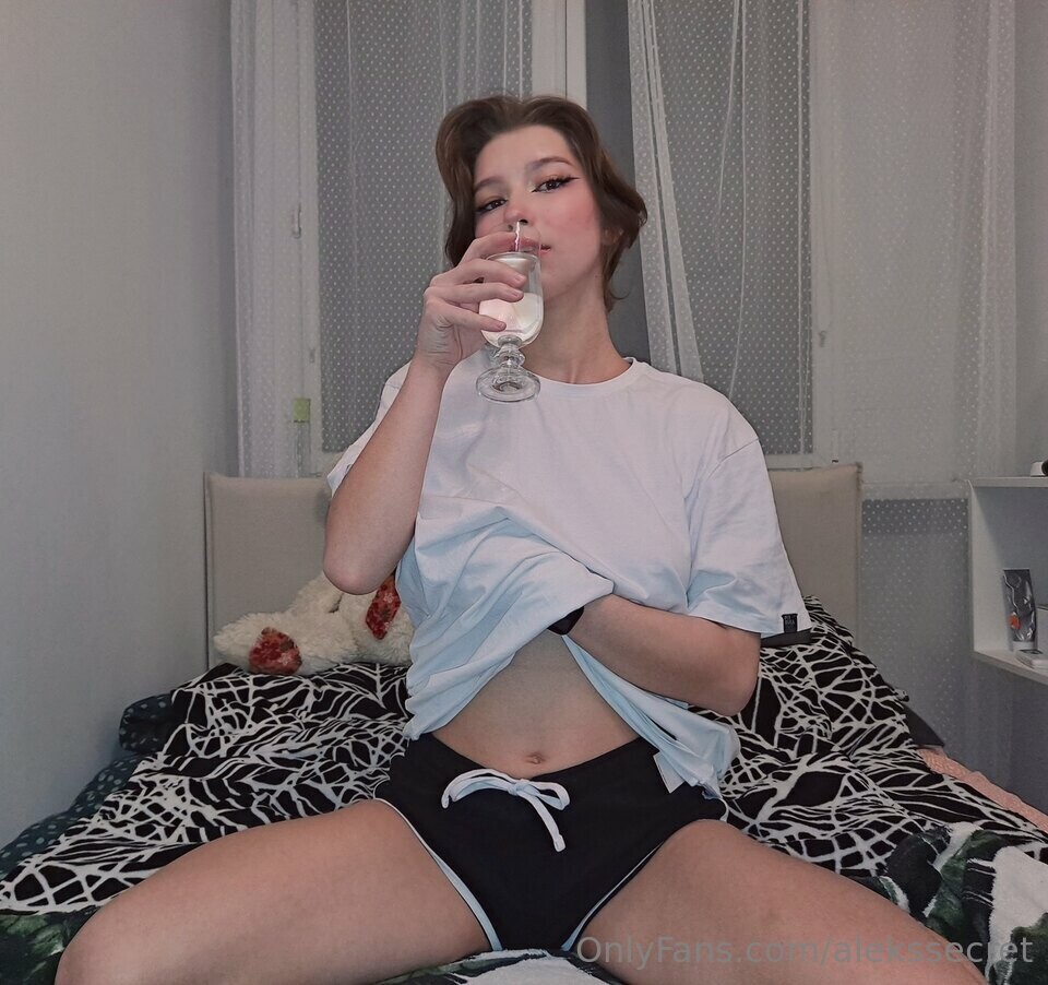 Photo 48 of Aleks