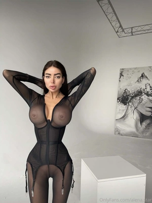Alena Omovych photo 11118