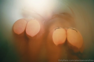 Alexis Evans photo 52051