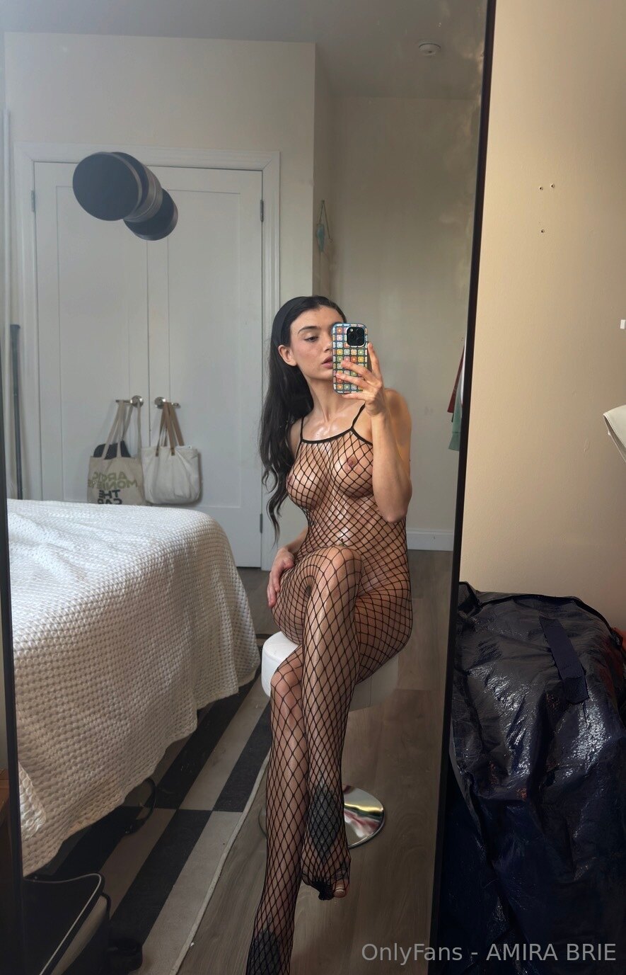 Photo 54 of Amira Brie