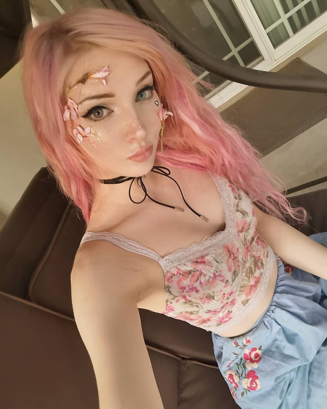 Photo 69 of Anie Joy