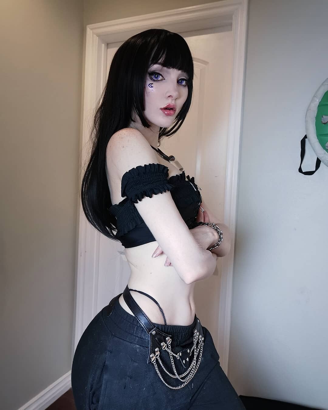 Photo 60 of Anie Joy