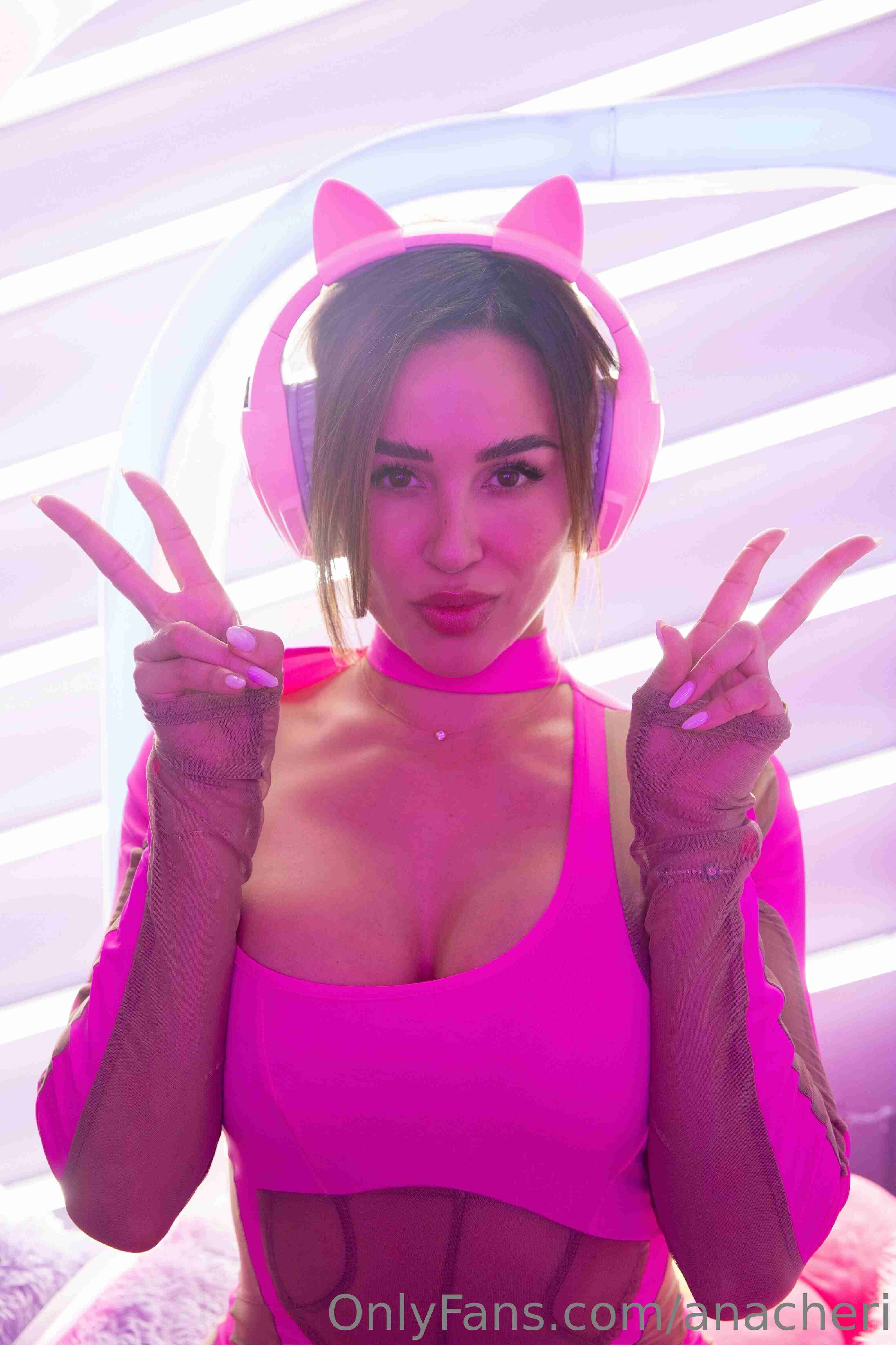 Photo 72 of Ana Cheri
