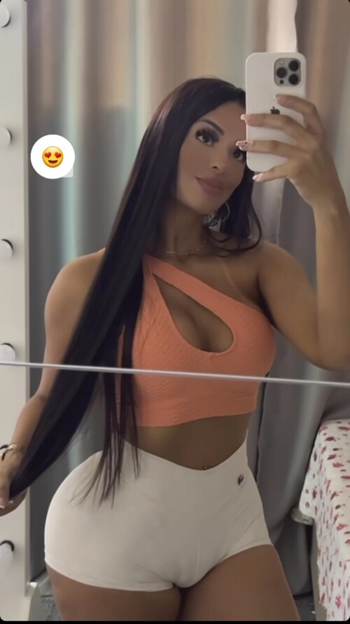 Photo 9 of Ana Paula Oliveira
