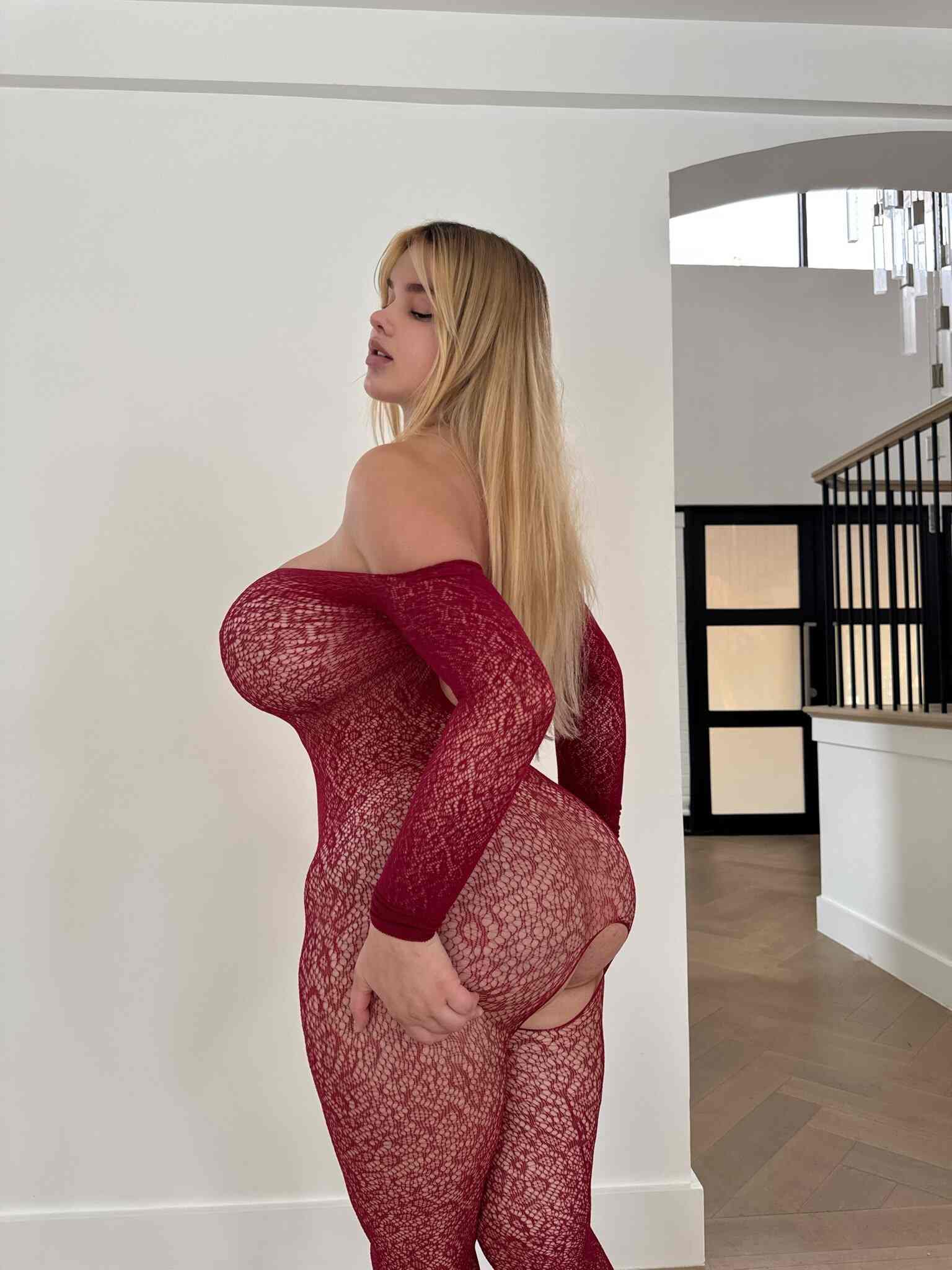 Photo 62 of Anastasiya Kvitko