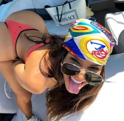 Photo 64 of Bianca Anchieta