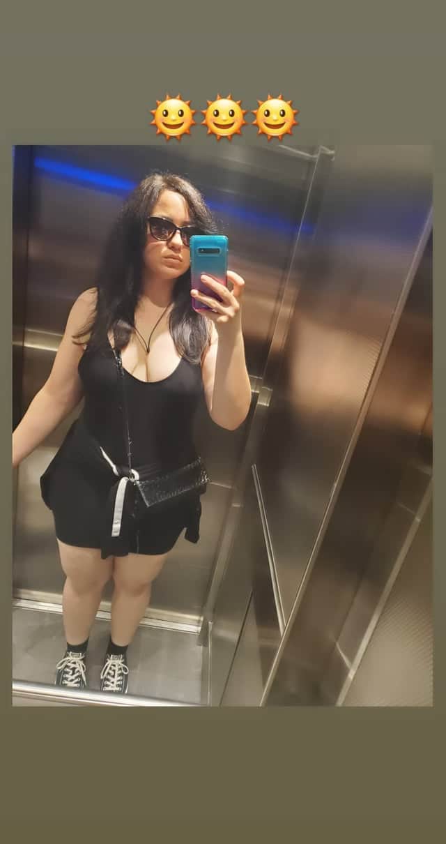 Photo 34 of Anja Dee