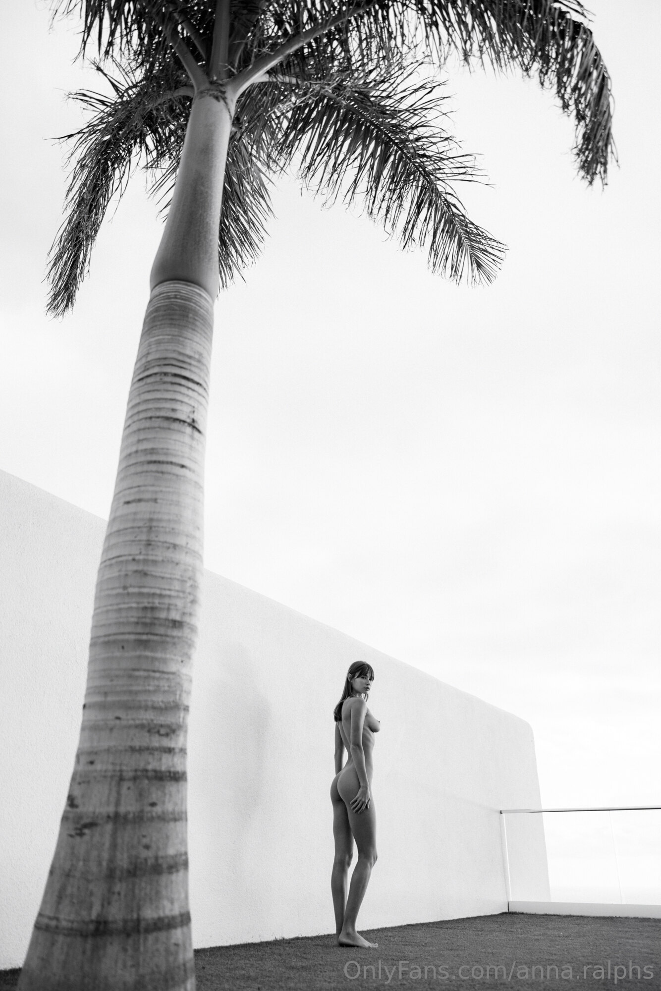 Photo 99 of Anna Ralphs