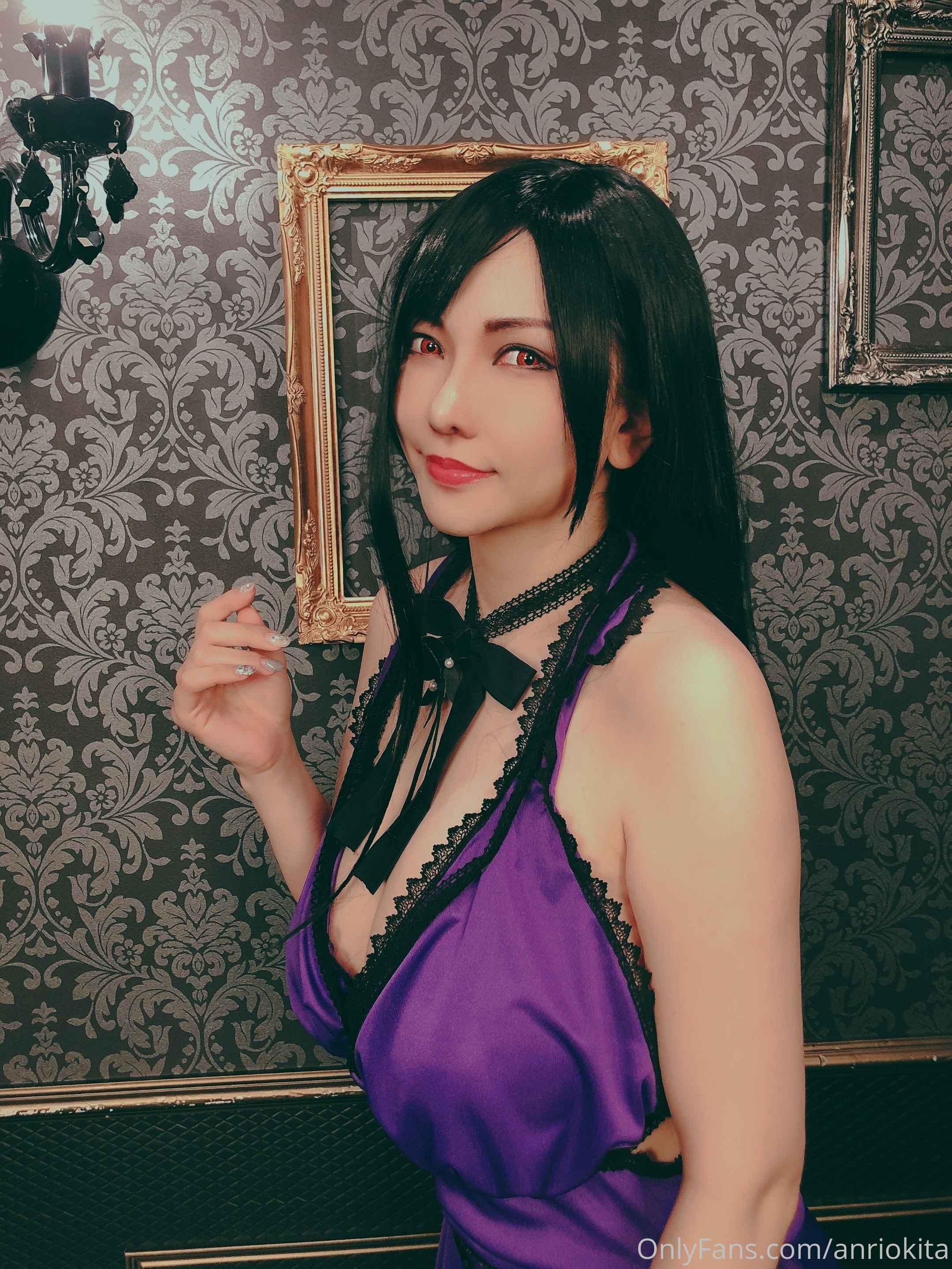 Photo 4 of Anri Okita