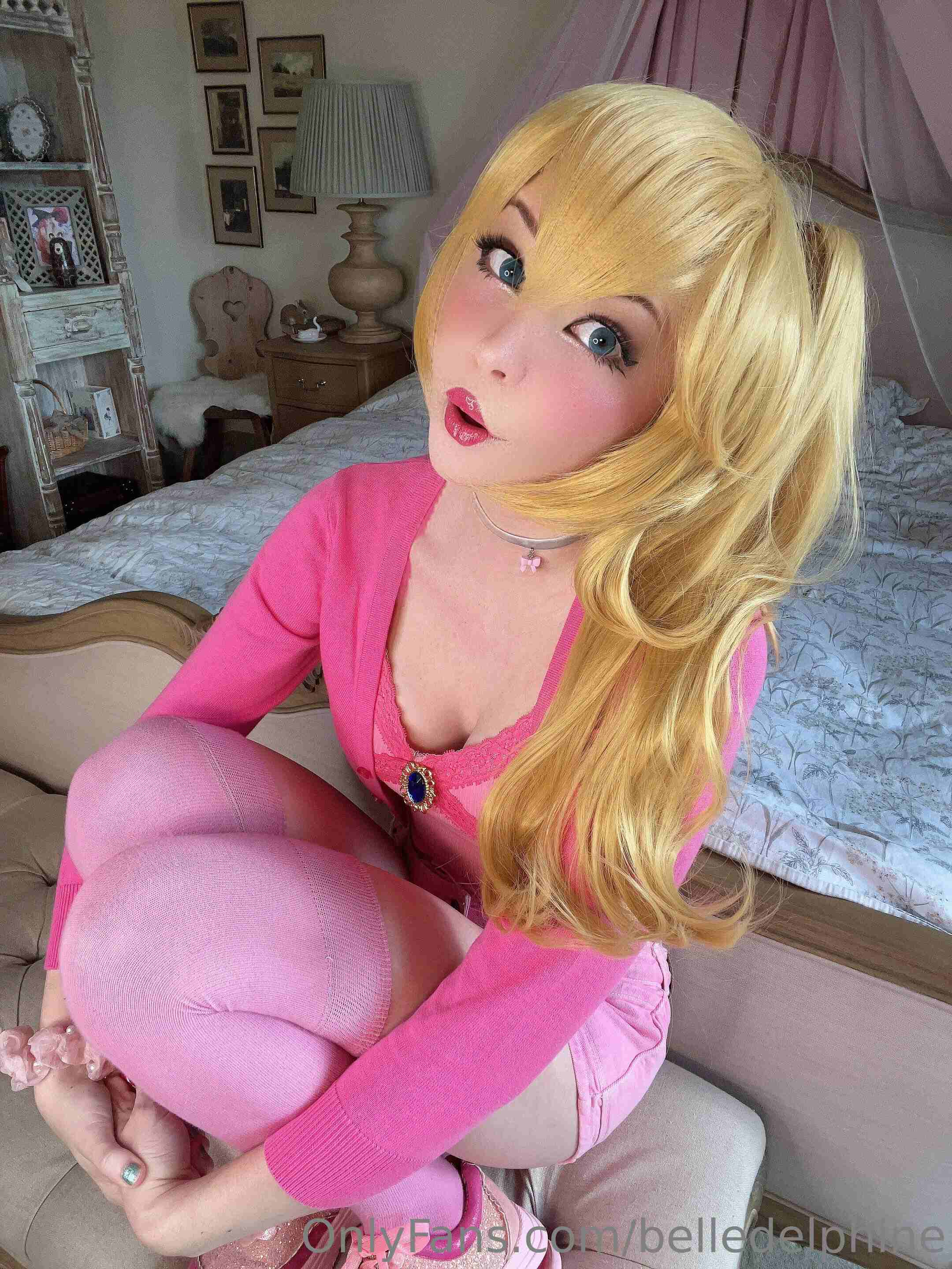 Photo 2 of Belle Delphine