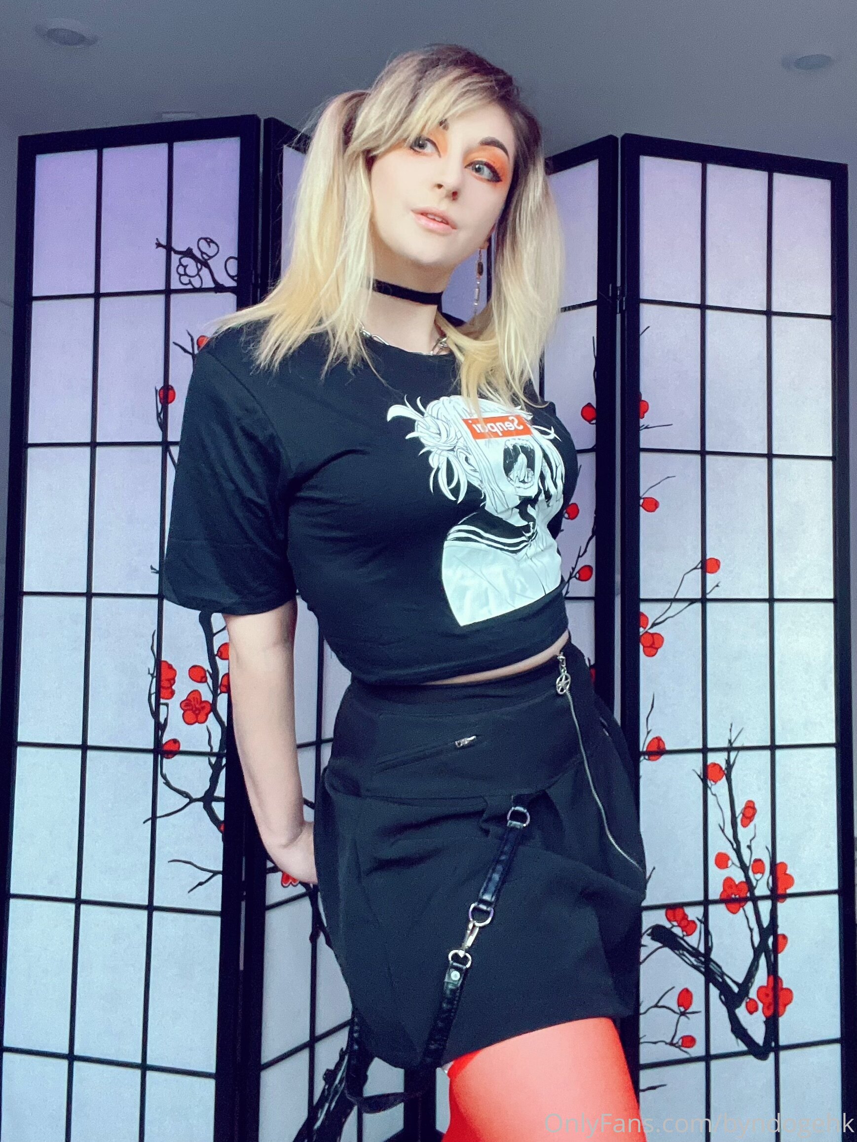 Photo 99 of Byndo Gehk