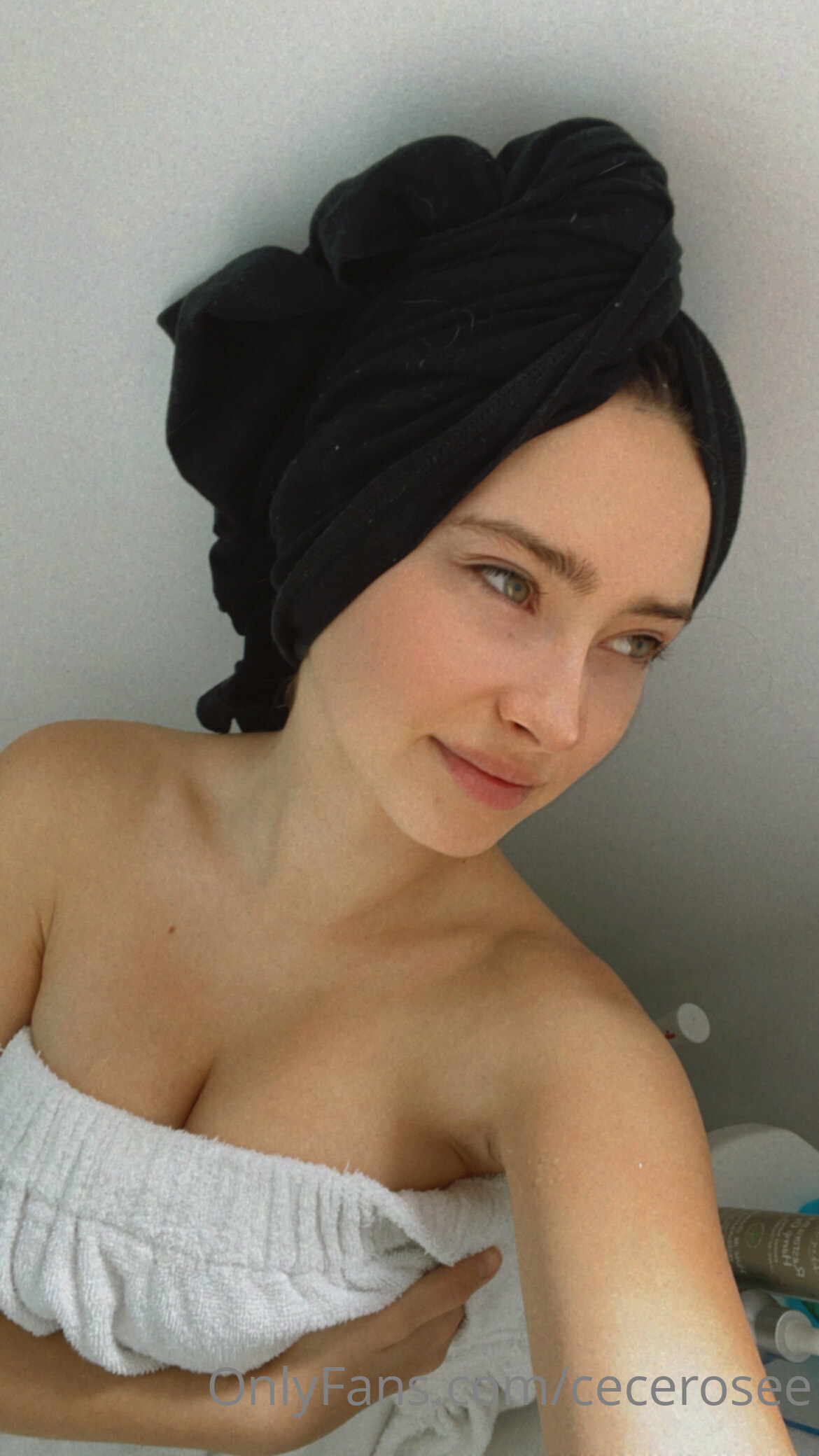 Photo 21 of Cecilia Rose