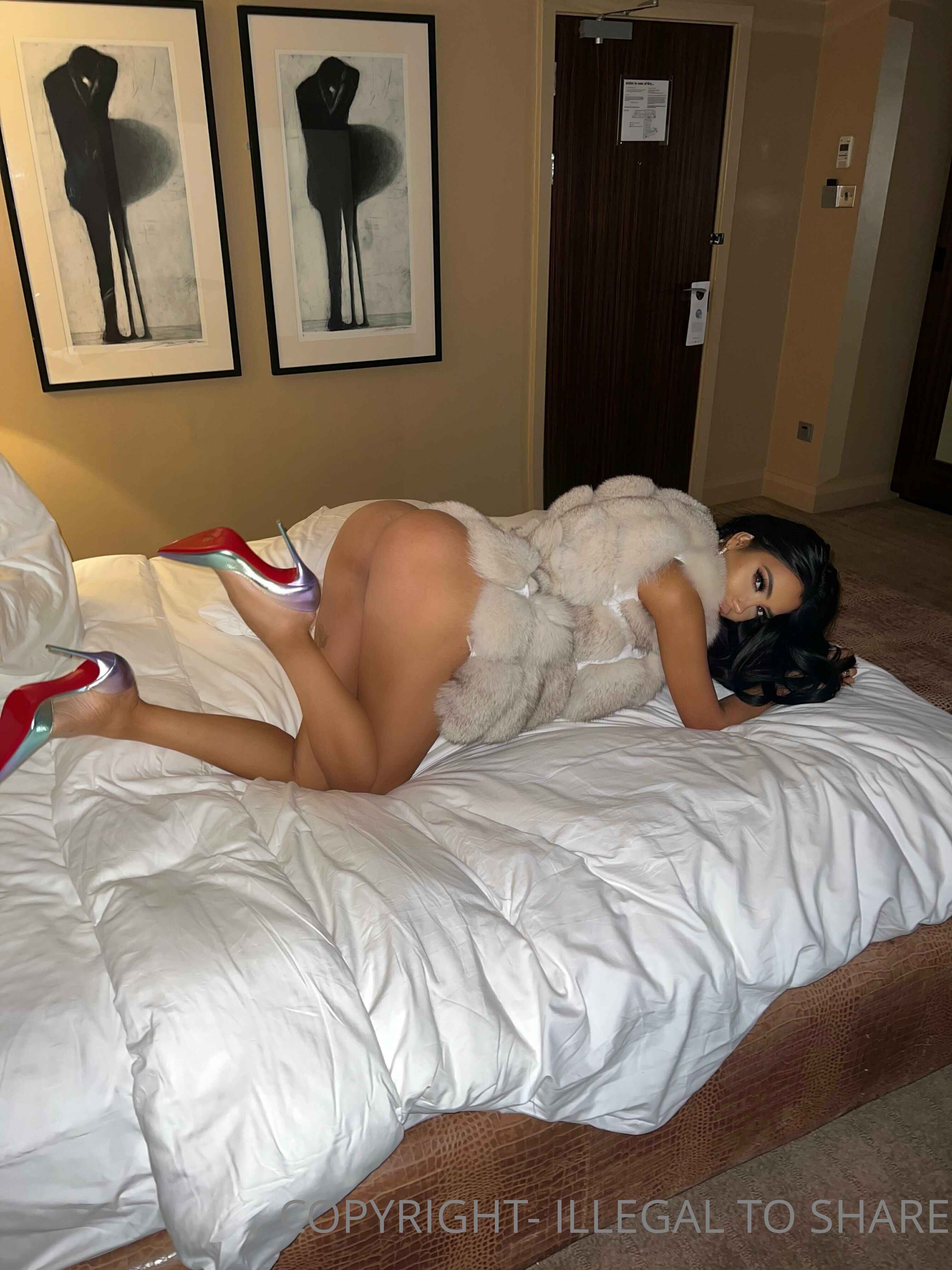 Photo 79 of Chloe Khan