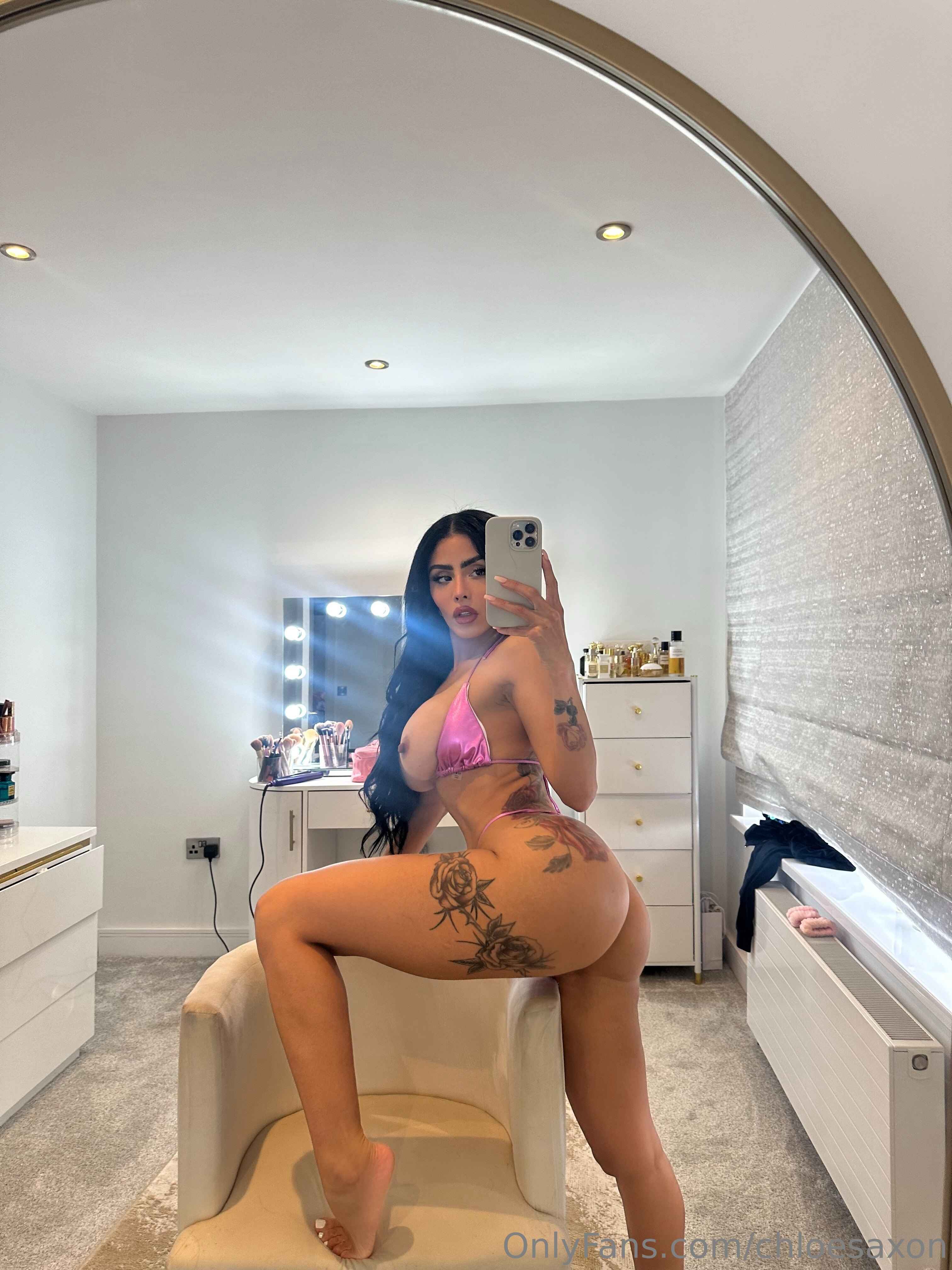 Photo 26 of Chloe Saxon