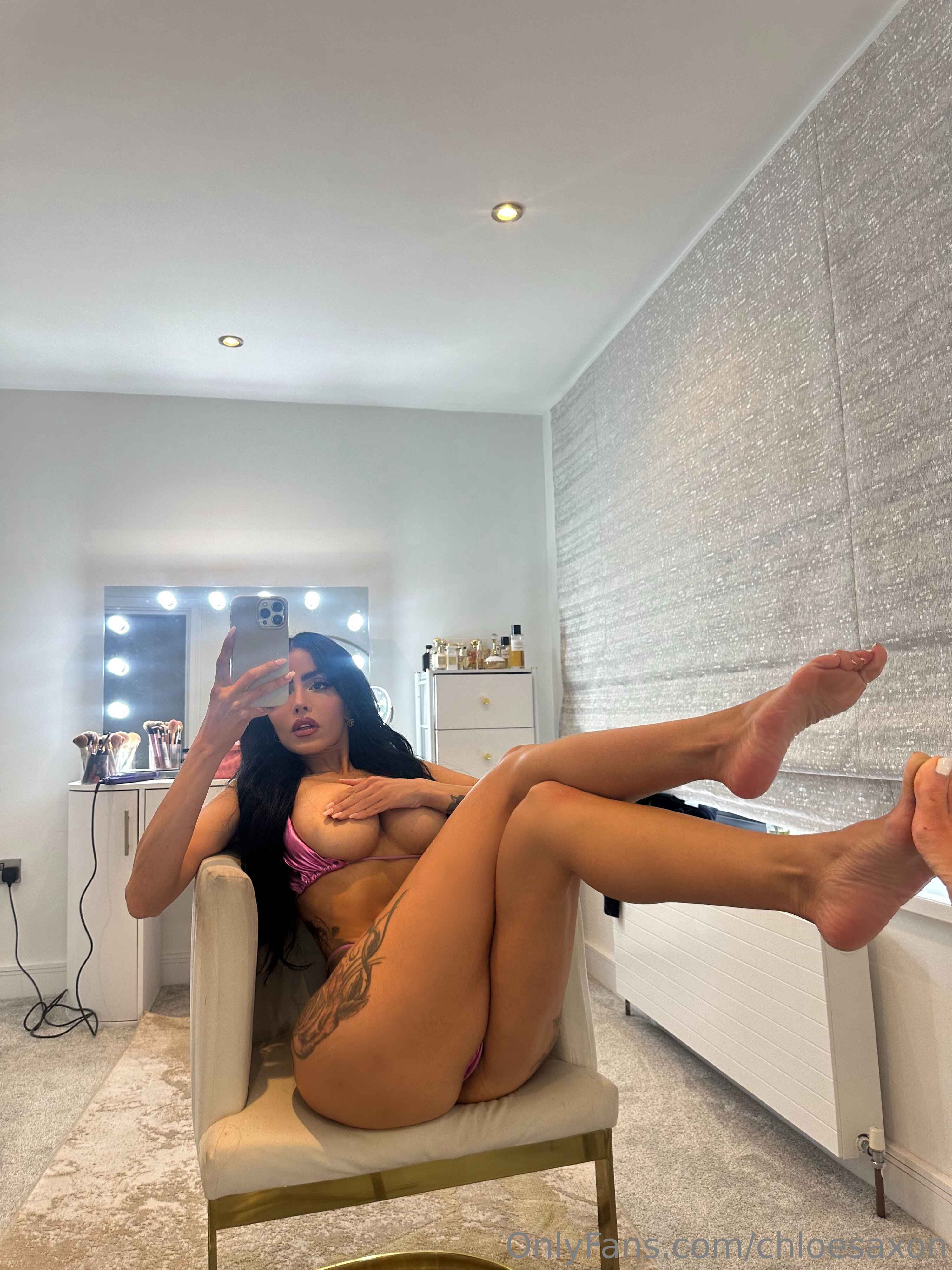 Photo 24 of Chloe Saxon