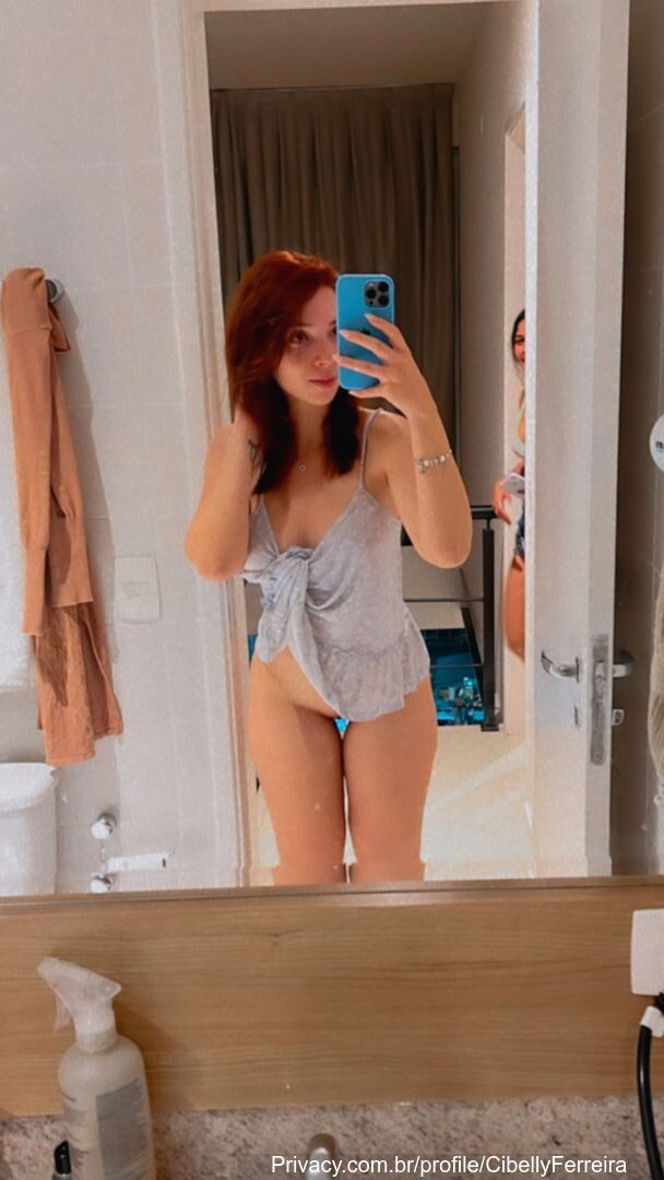 Photo 55 of Cibelly Ferreira
