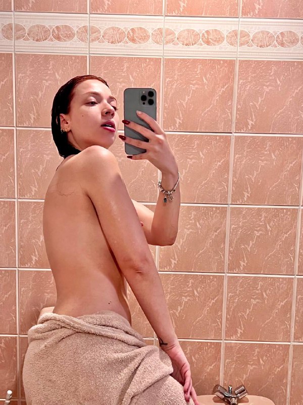 Photo 21 of Cibelly Ferreira