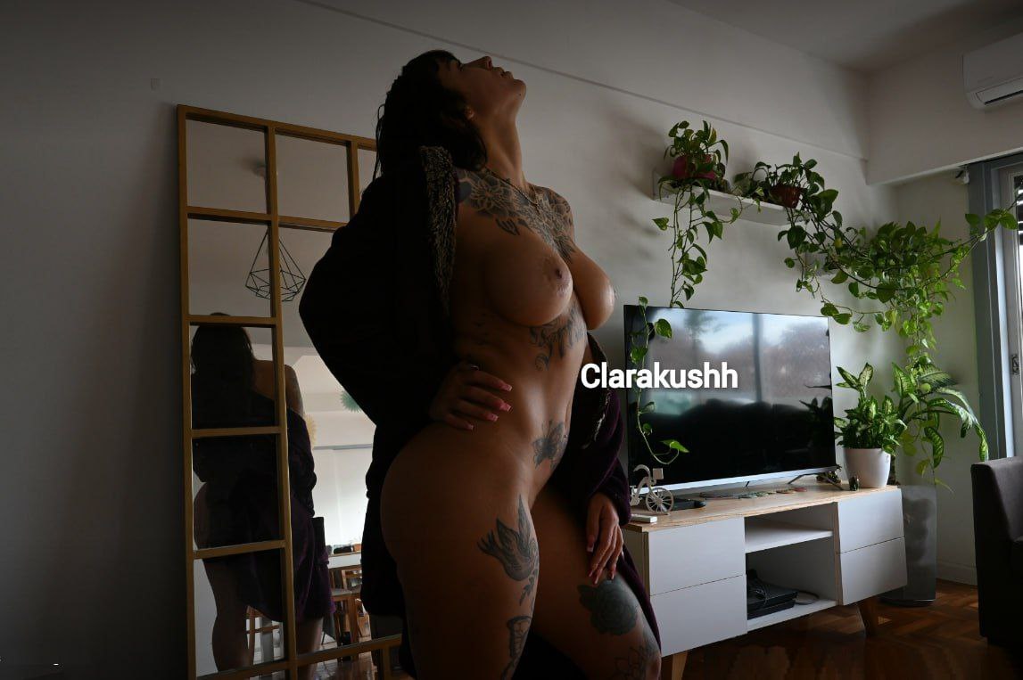 Photo 21 of Clara Kush 