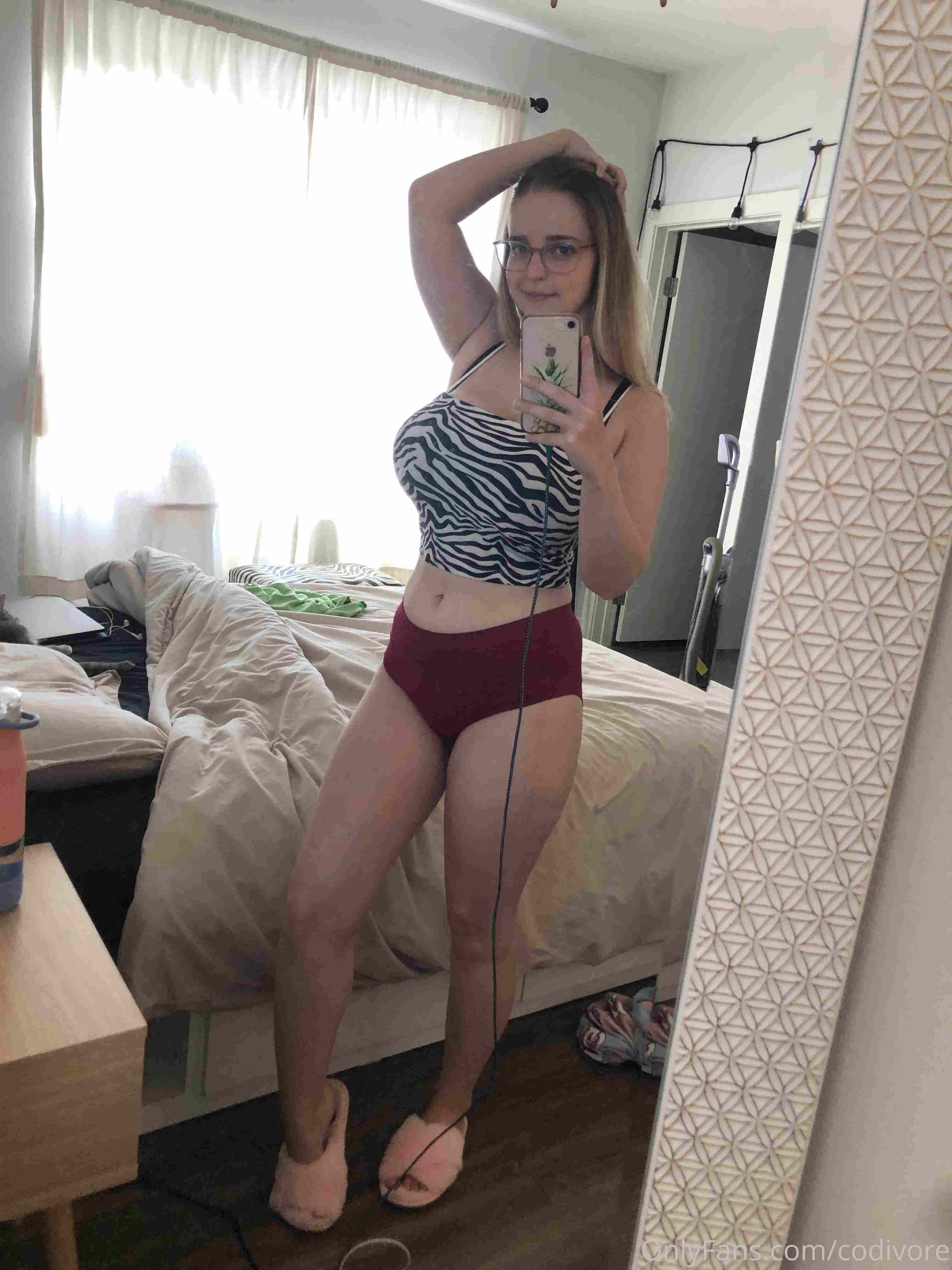 Photo 33 of Codi vore