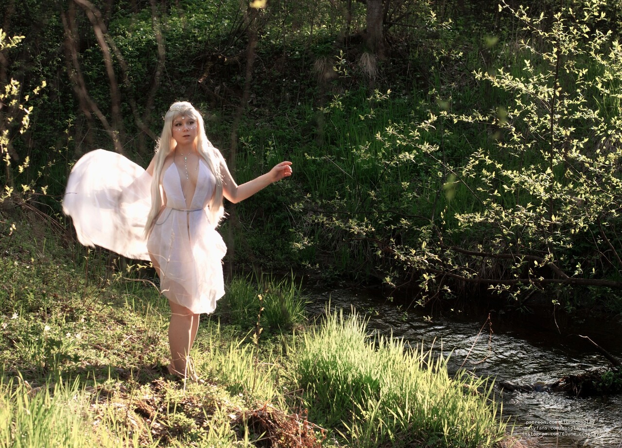 Photo 38 of Elune Cosplay 