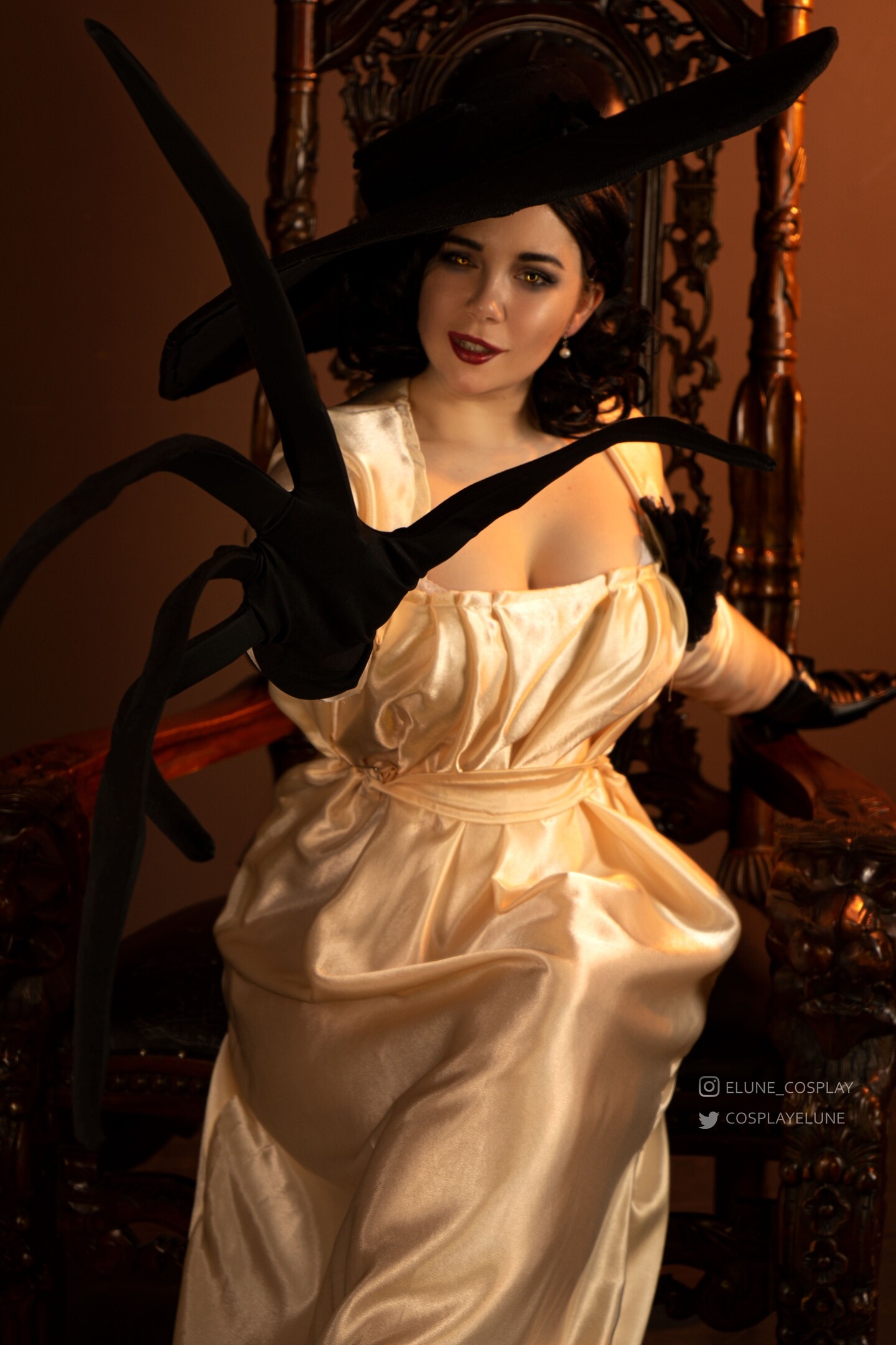 Photo 25 of Elune Cosplay 