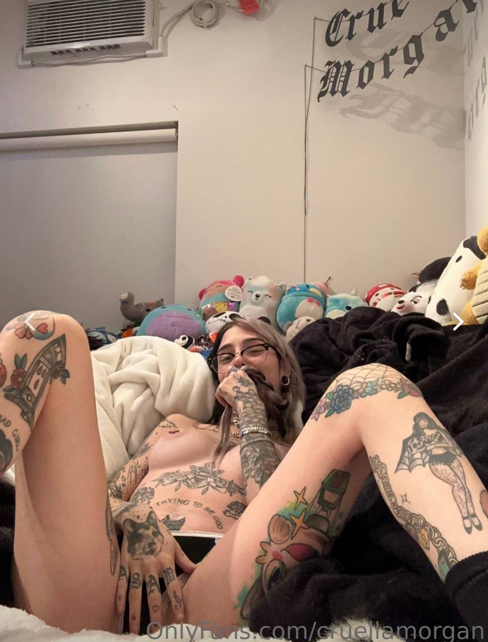 Photo 12 of Cruella Morgan