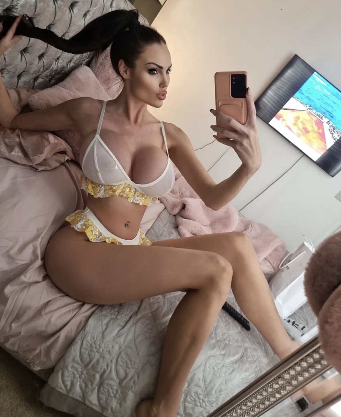 Photo 25 of Heather Kay