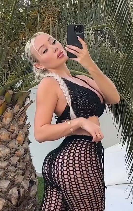 Photo 32 of Daniella Chavez