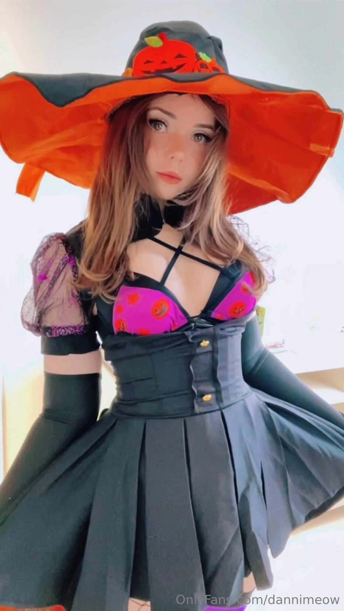 Photo 30 of Danni Meow