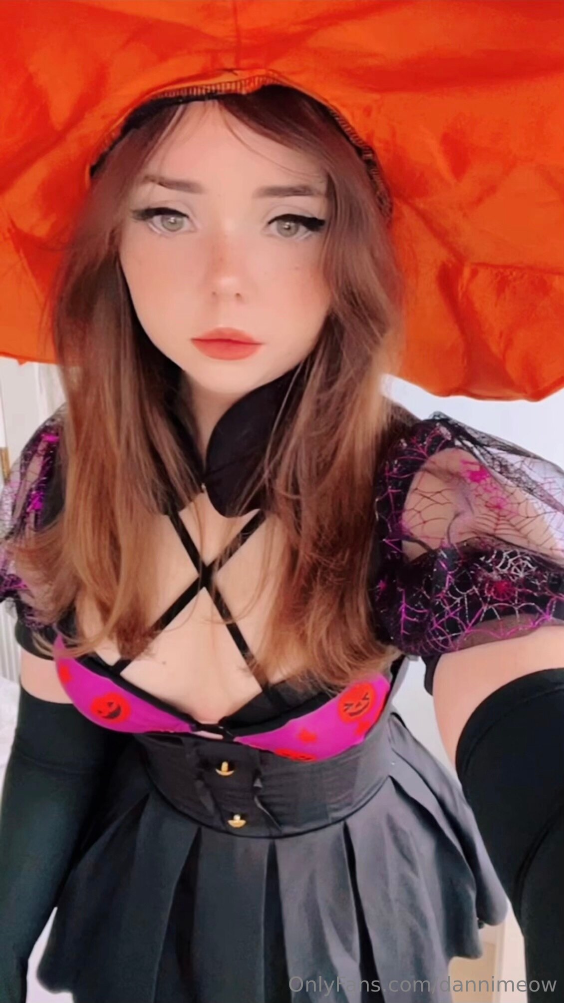 Photo 28 of Danni Meow