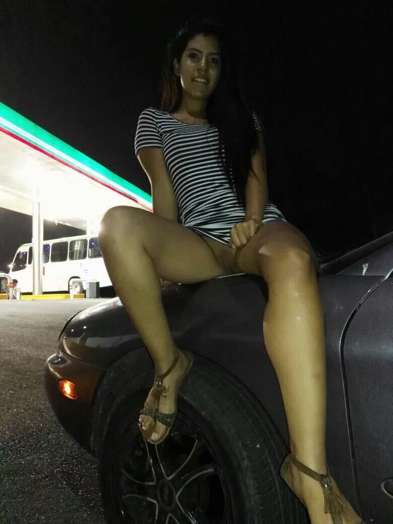 Photo 29 of Elizabeth Marquez