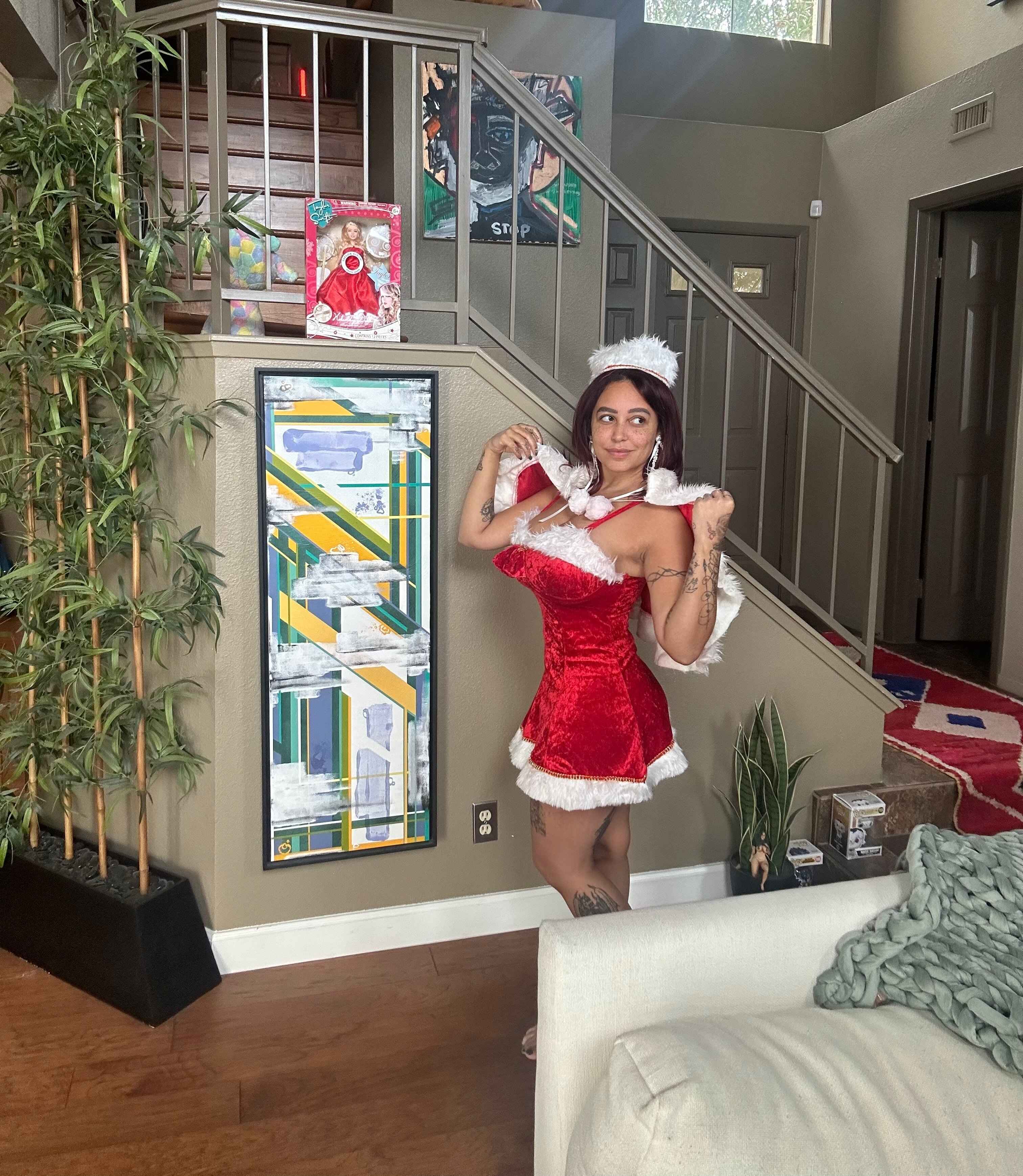 Photo 117 of Emily Cheree