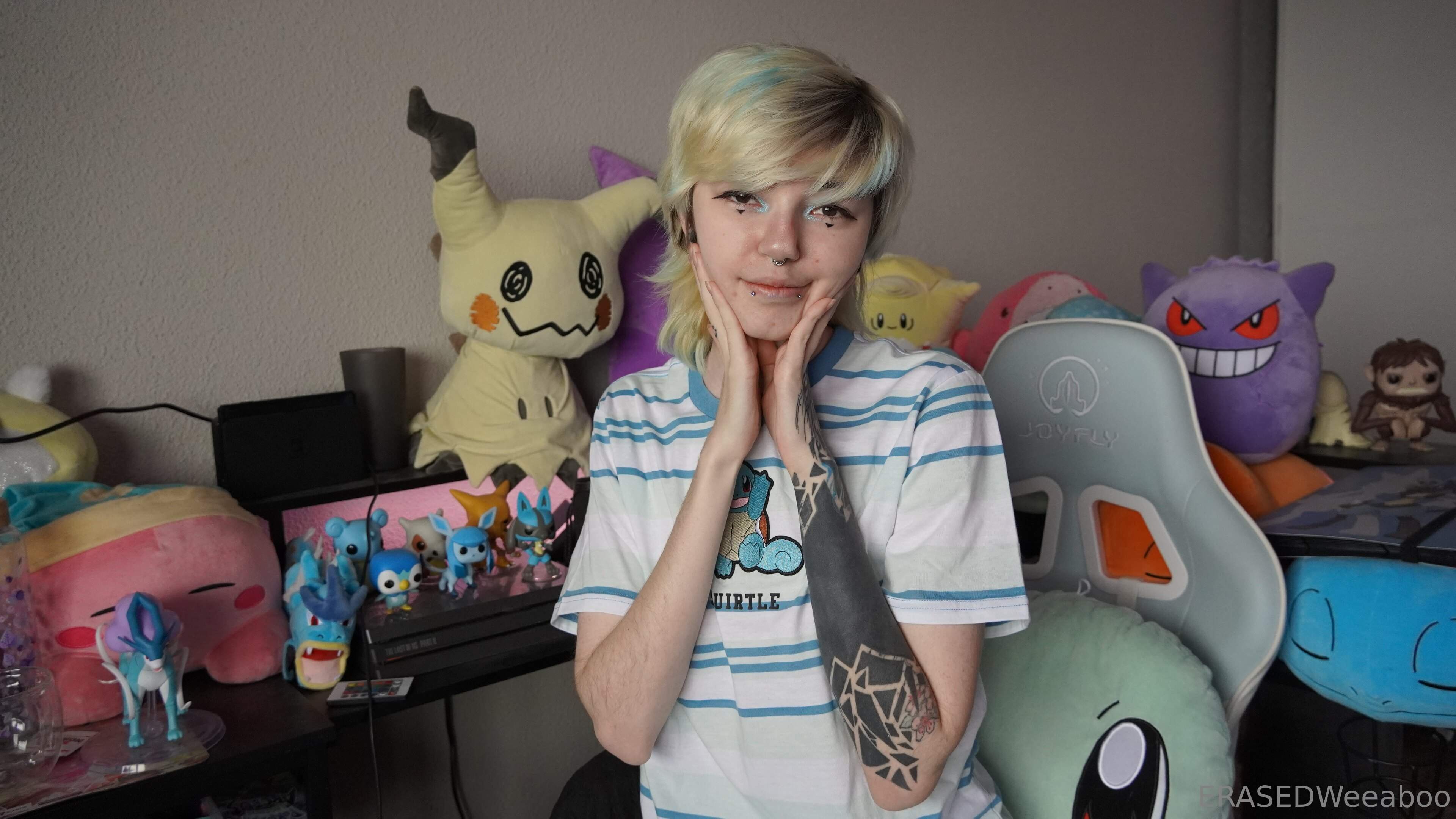 Photo 90 of Erasedweeaboo