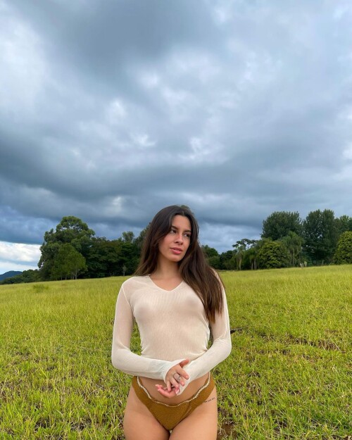 Photo 119 of Fernanda Mota Farhat