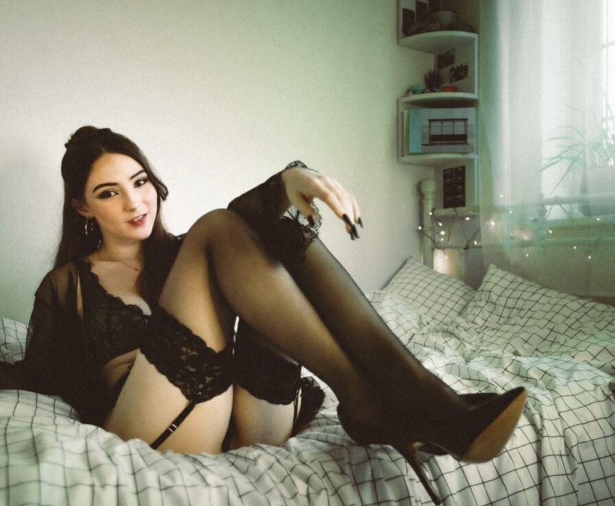 Photo 47 of Princess_lolaa
