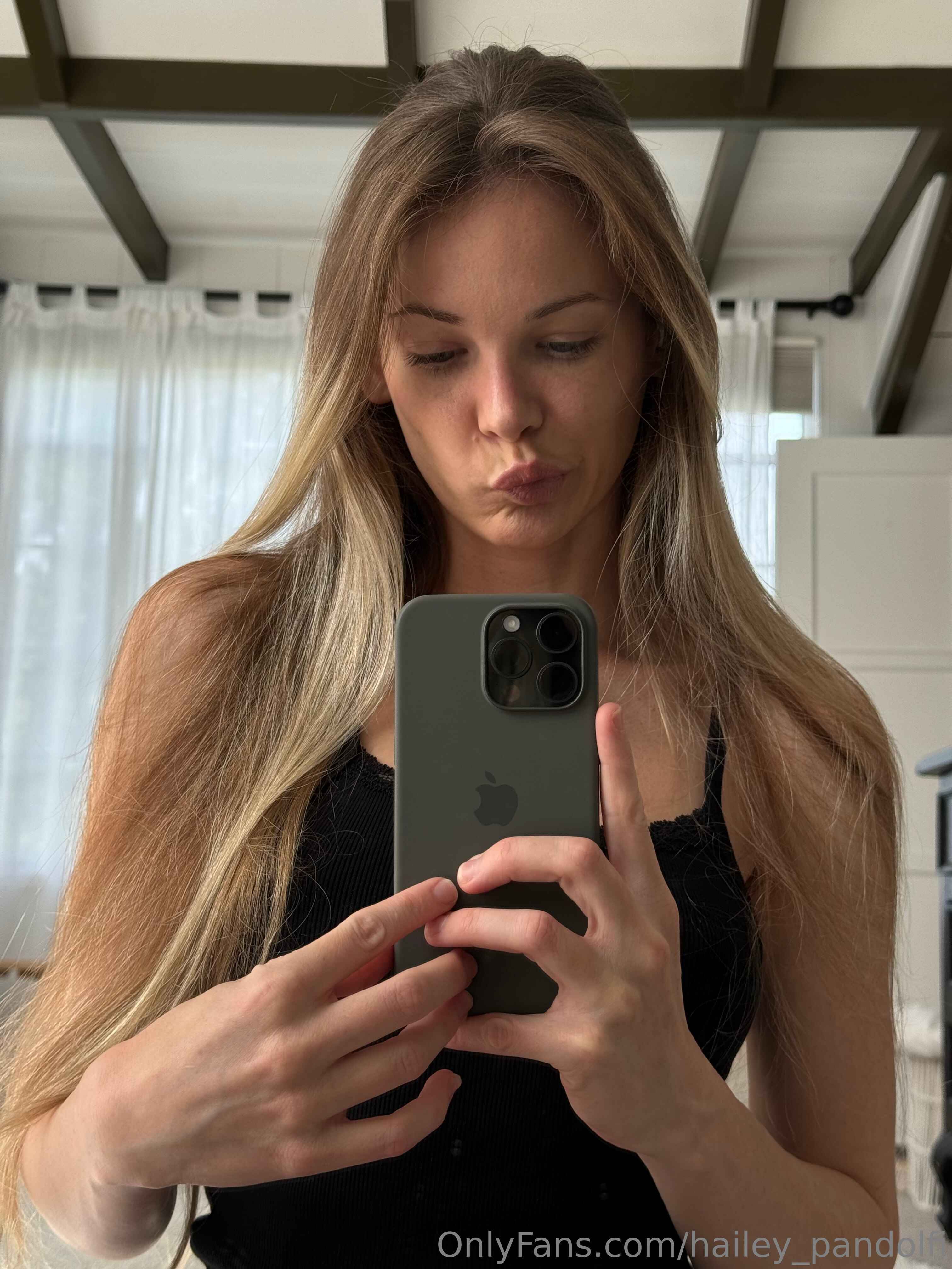 Photo 97 of Hailey_pandolfi