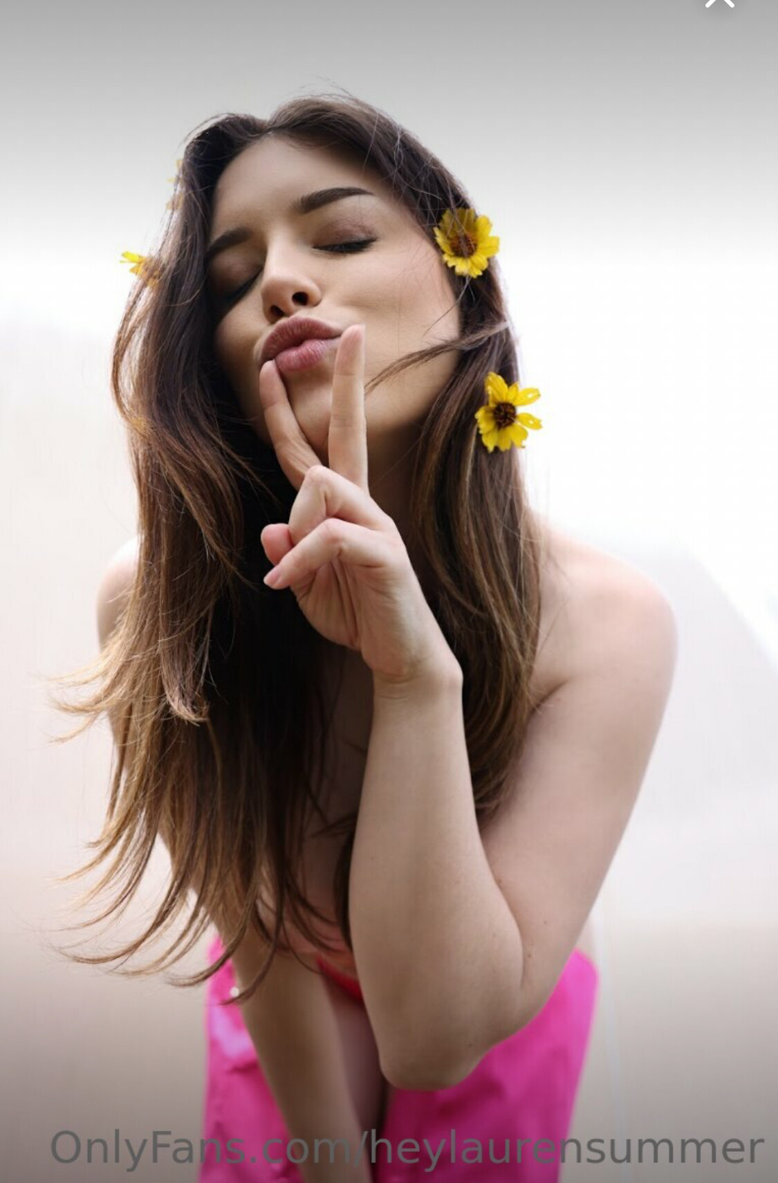 Photo 8 of Lauren Summer