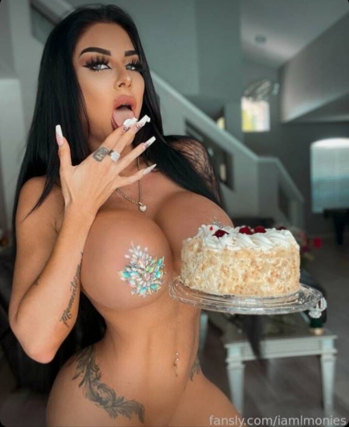 Photo 21 of Lindi Nunziato