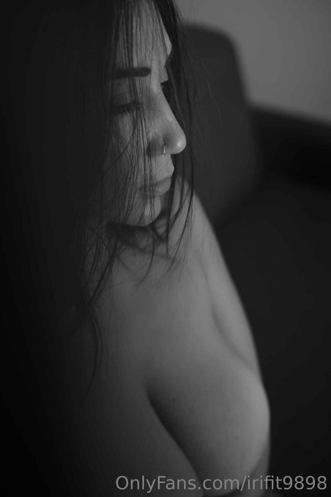 Photo 94 of Andreea Irimescu 