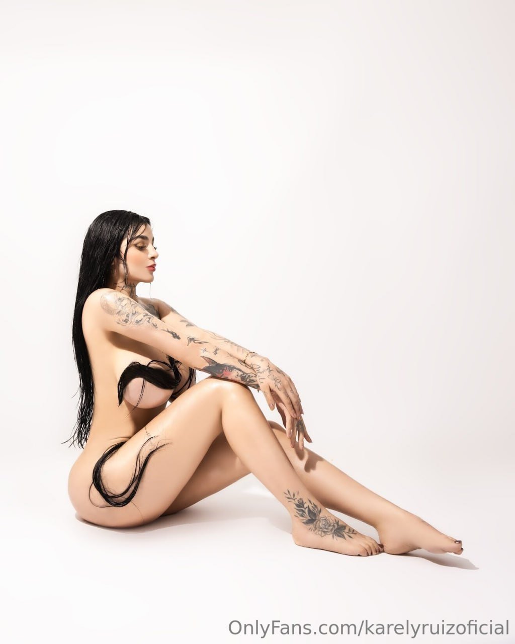 Photo 57 of Karely Ruiz