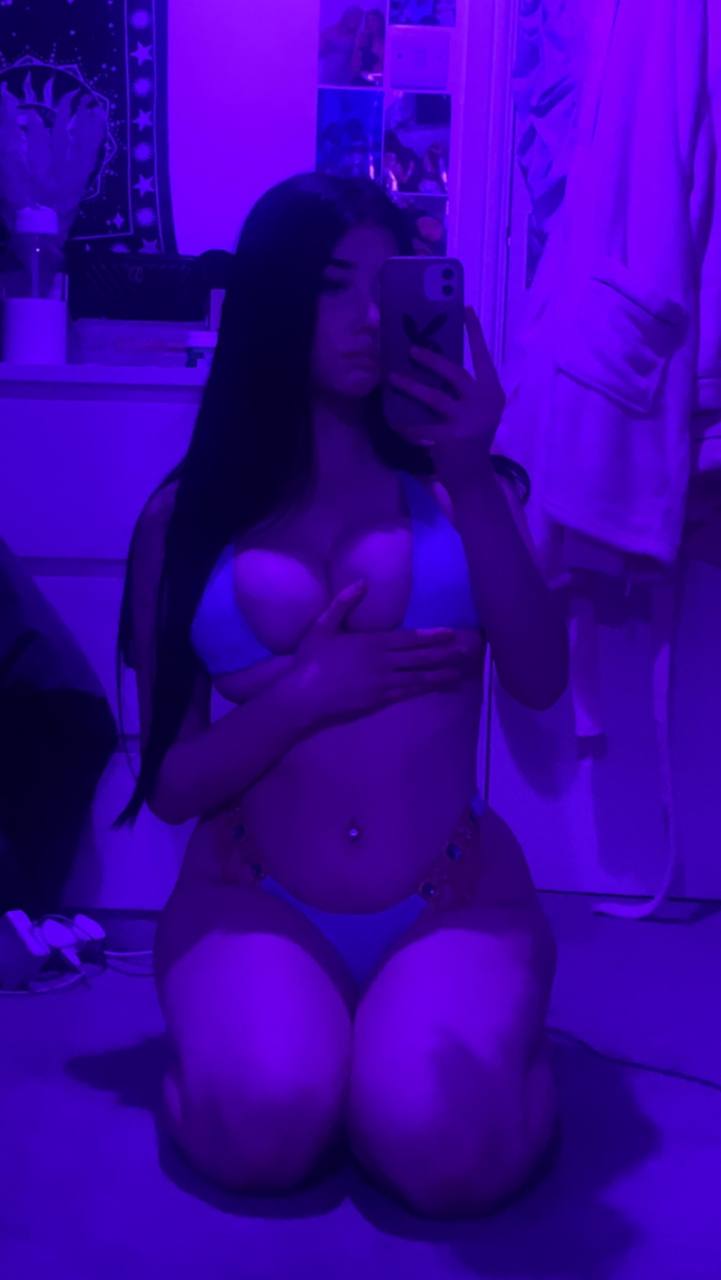 Photo 15 of Layla Dream