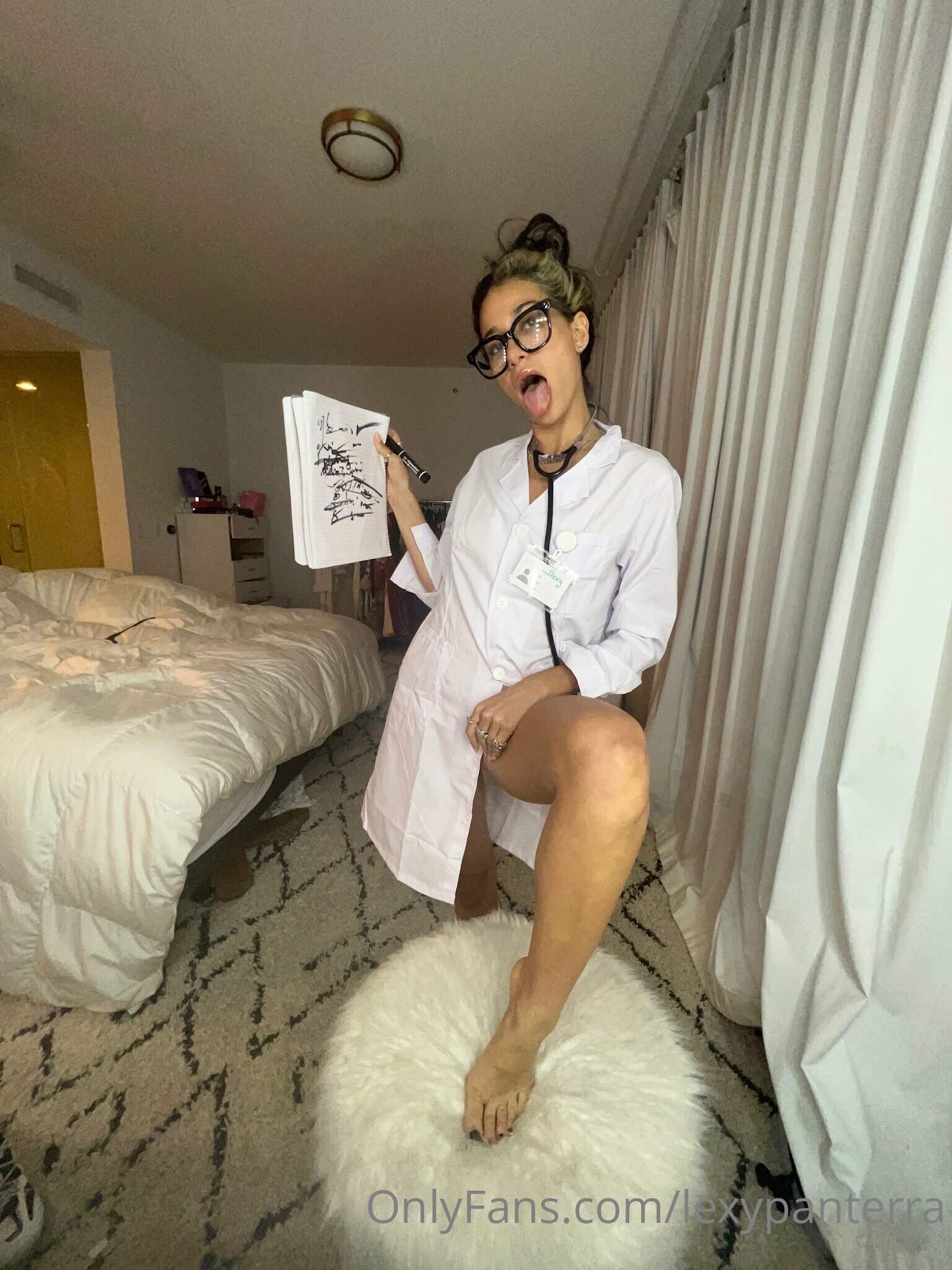 Photo 27 of Lexy Panterra