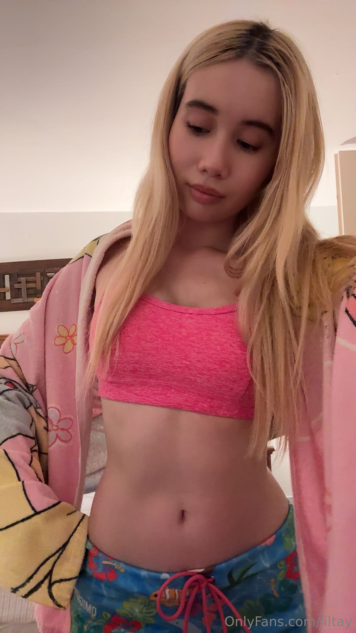 Photo 103 of Lil Tay