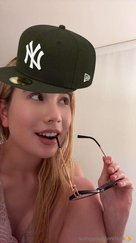 Photo 98 of Lil Tay
