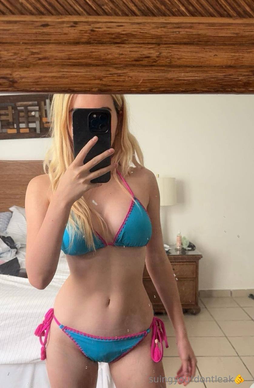 Photo 89 of Lil Tay