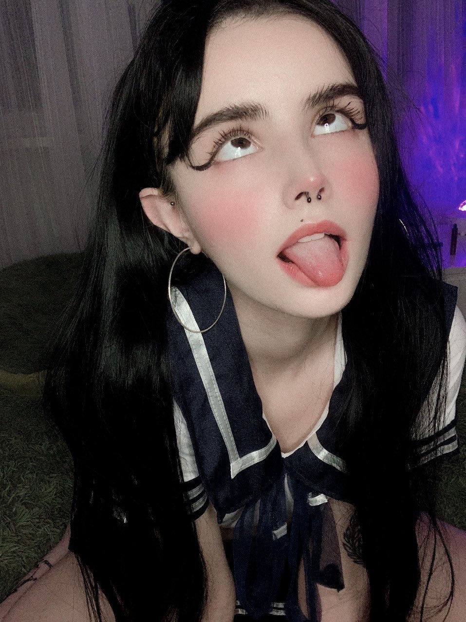 Photo 74 of Loonassoftfeet