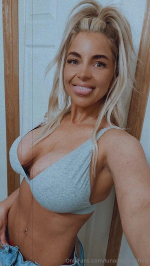 Luna Rose photo 110680